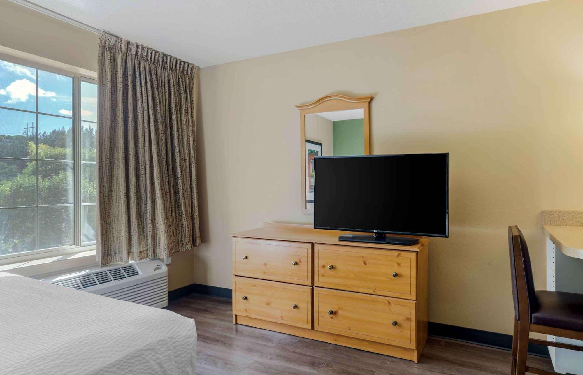 Extended Stay America Suites - Boston - Waltham - 52 4Th Ave מראה חיצוני תמונה