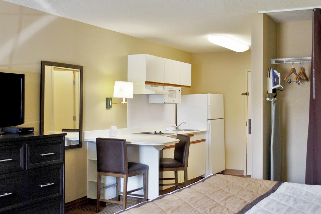 Extended Stay America Suites - Boston - Waltham - 52 4Th Ave מראה חיצוני תמונה